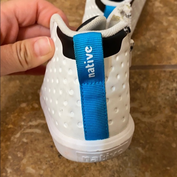 Native booties - Picture 2 of 4